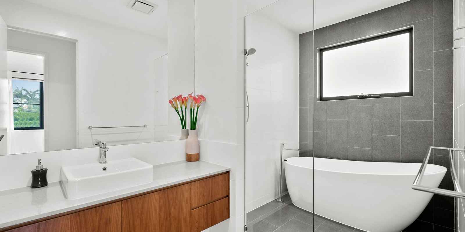 7 Waterline Close Mount Coolum