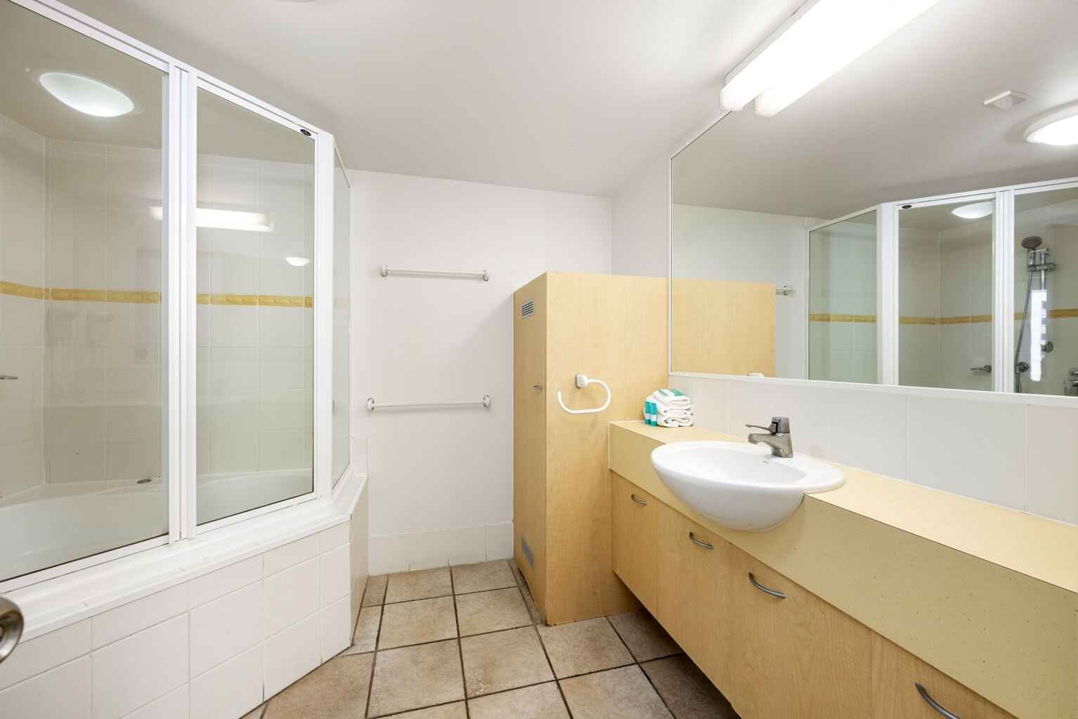 24/1750-1764 David Low Way Coolum Beach