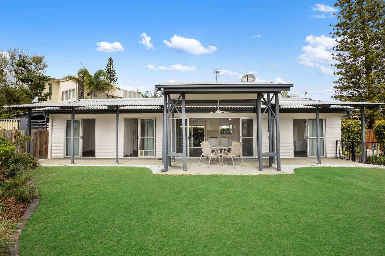 33 Yinneburra Street Yaroomba