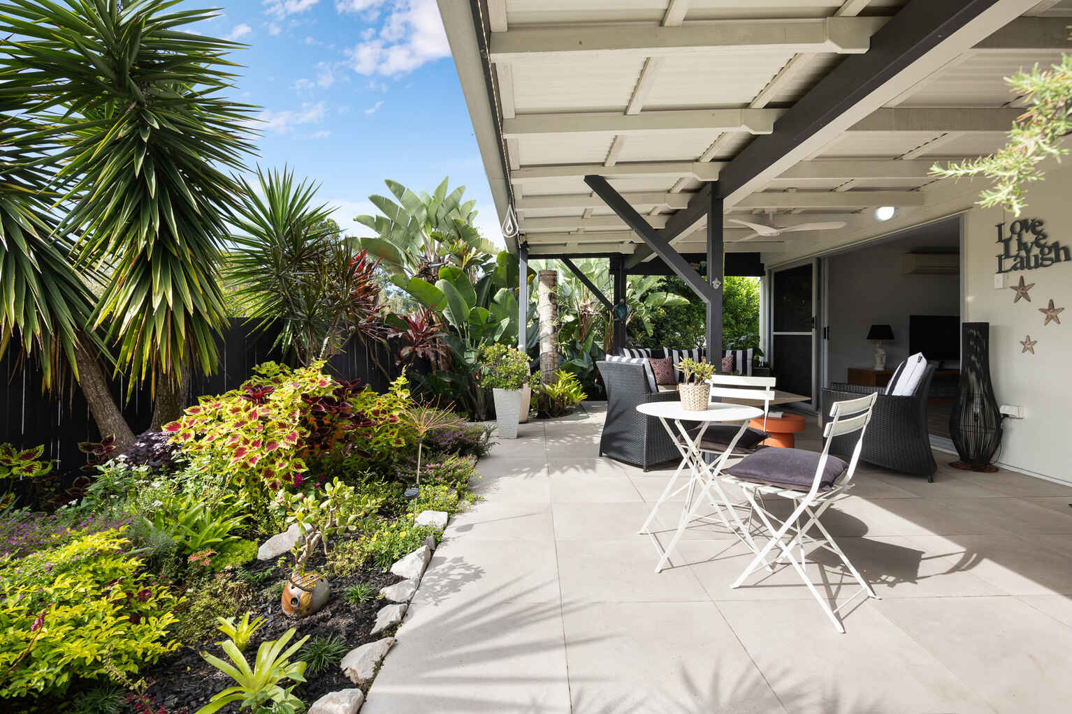 22/66 The Avenue Peregian Springs