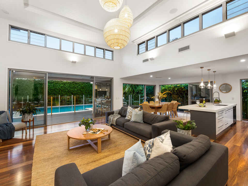 10 Palm Avenue Coolum Beach