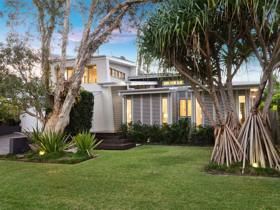 10 Palm Avenue Coolum Beach