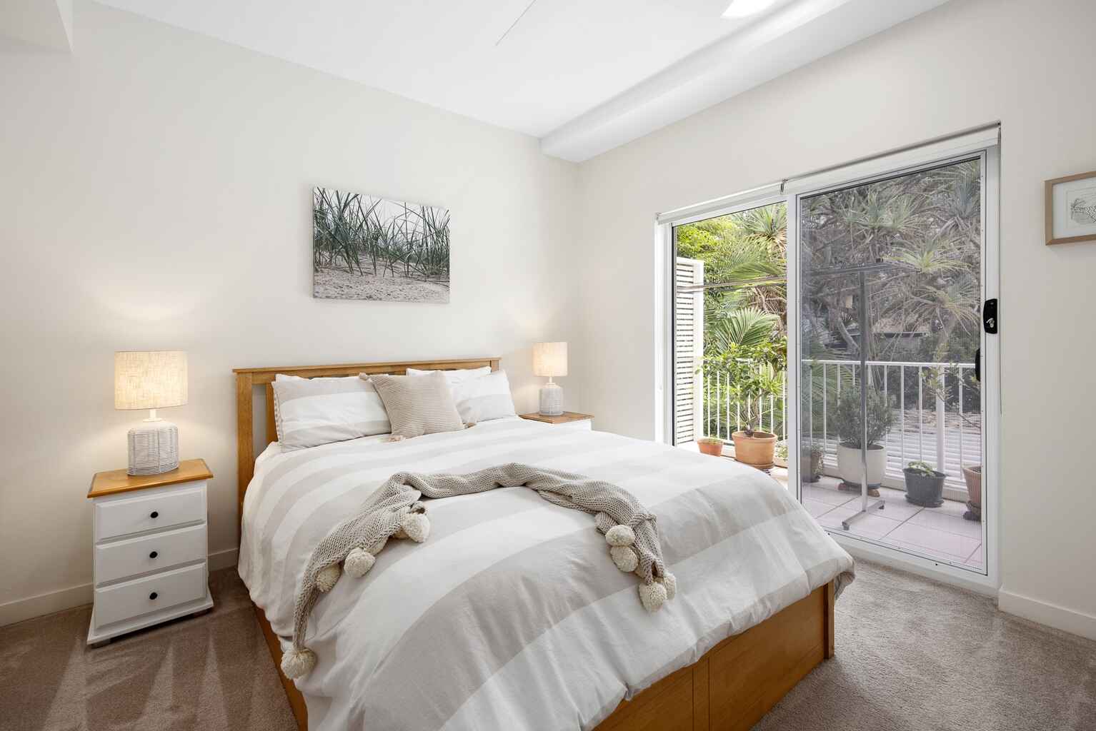 Andrew 2/11 Street Point Arkwright