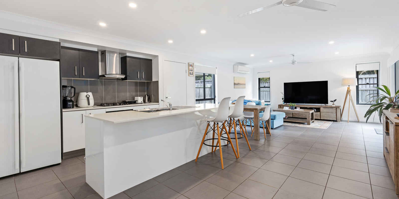 61 Viola Square Peregian Springs 61 Viola Square Peregian Springs