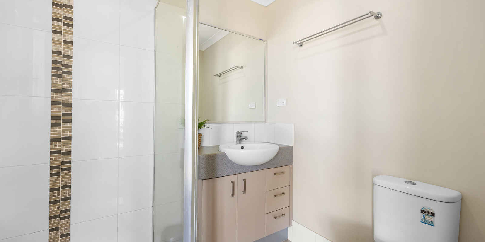 2/1 Feathertail Place Peregian Springs 2/1 Feathertail Place Peregian Springs