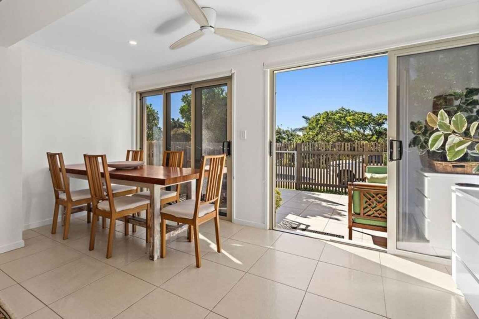 1/70 Peregian Esplanade Peregian Beach 1/70 Peregian Esplanade Peregian Beach