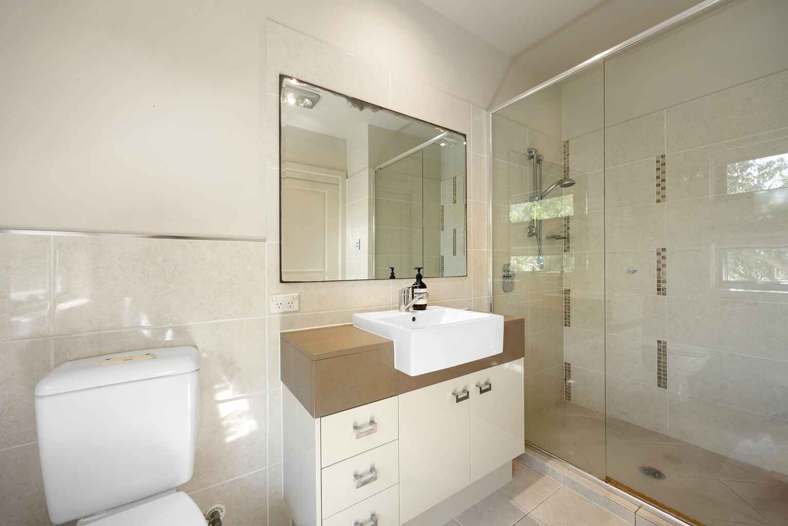 12 Sunset Beach Avenue Yaroomba 12 Sunset Beach Avenue Yaroomba