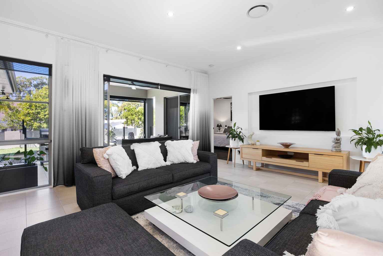 16 Selkirk Way Peregian Springs