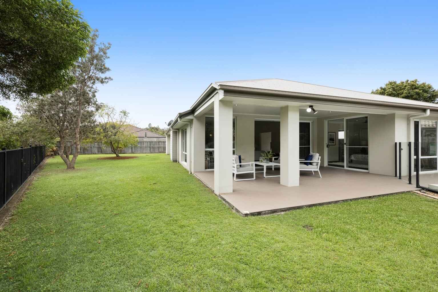 4 Hampton Court Peregian Springs 4 Hampton Court Peregian Springs