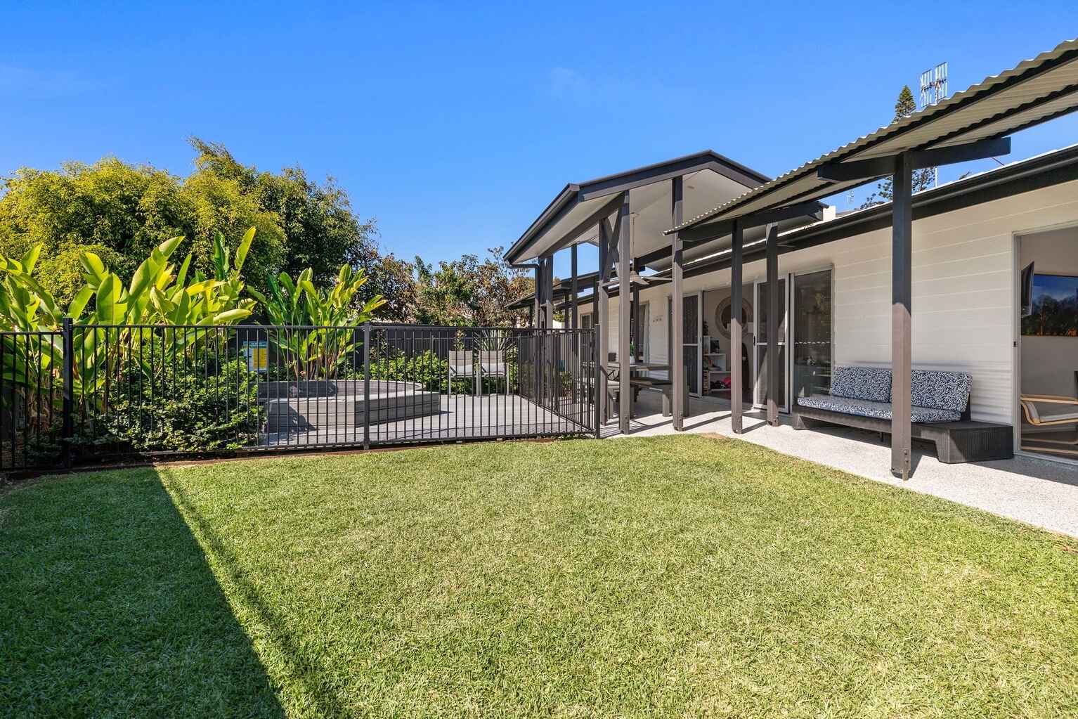 33 Yinneburra Street Yaroomba