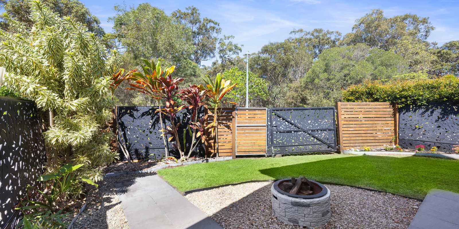 8 Lillywood Place Peregian Springs 8 Lillywood Place Peregian Springs