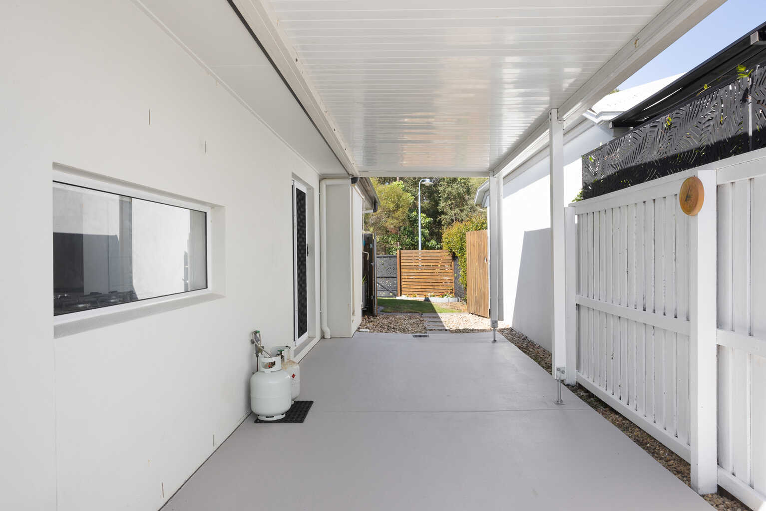 8 Lillywood Place Peregian Springs 8 Lillywood Place Peregian Springs