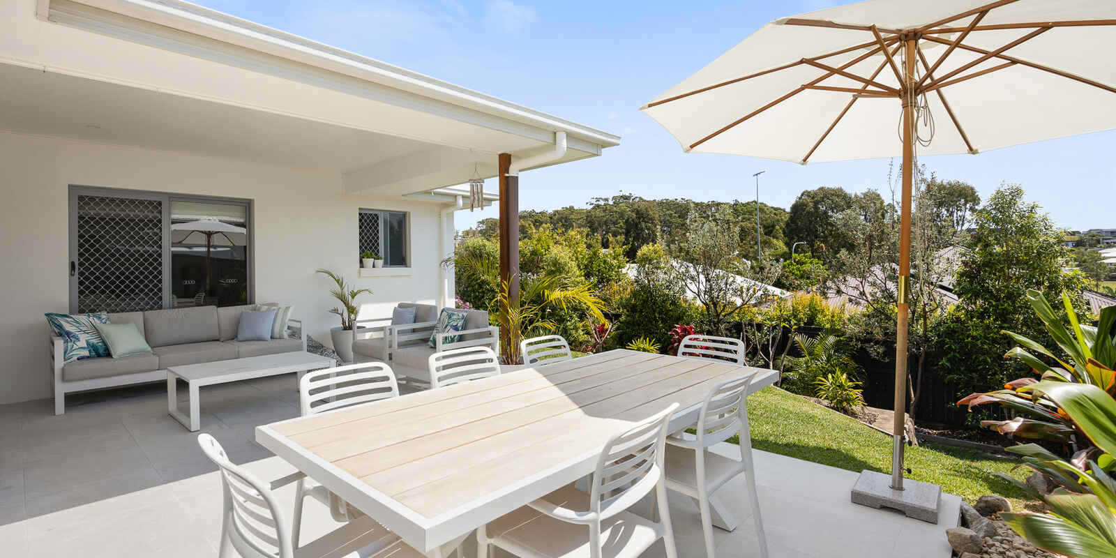 9 Feathertail Place Peregian Springs 9 Feathertail Place Peregian Springs