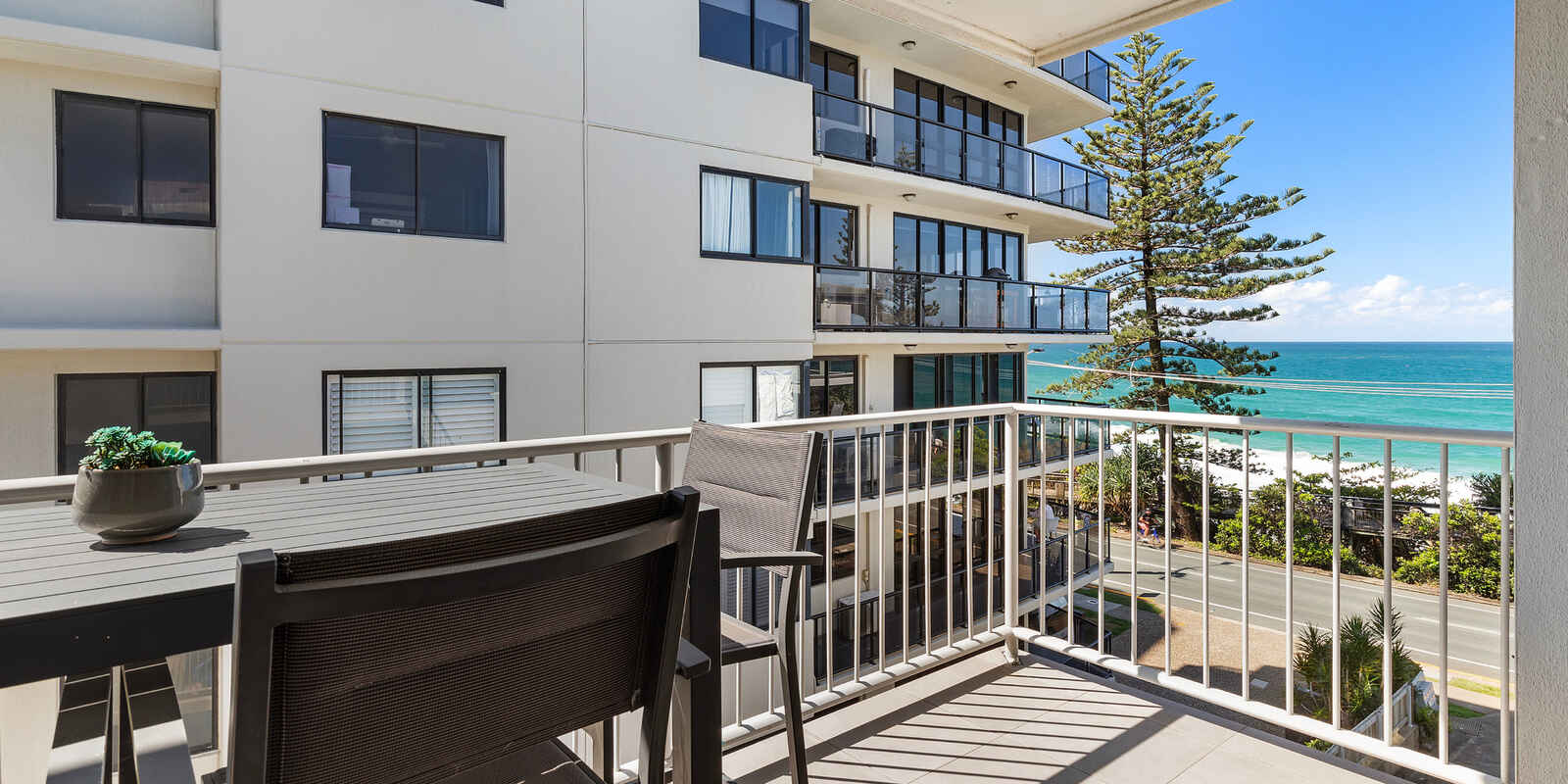 10/1734 David Low Way Coolum Beach