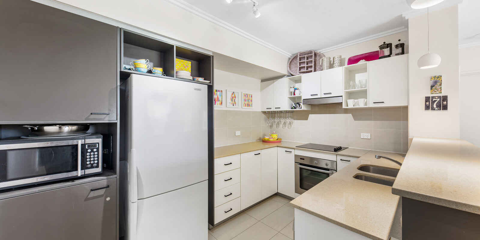 3/1864 David Low Way Coolum Beach