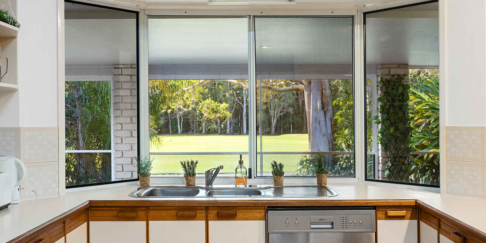 47 Lumeah Drive Mount Coolum