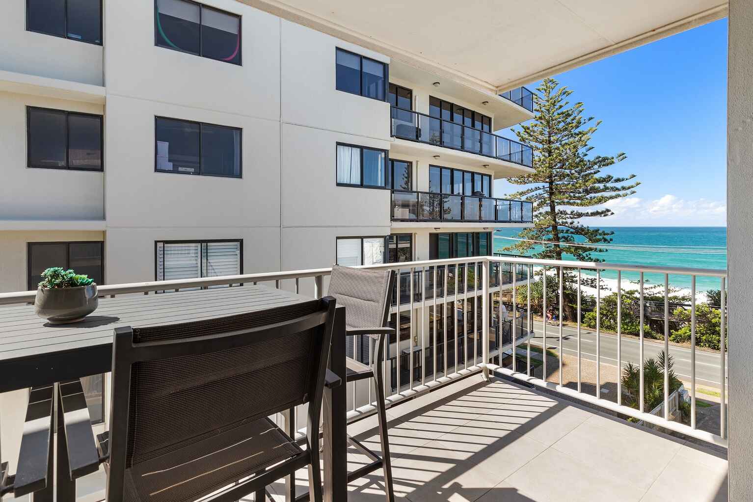 10/1734 David Low Way Coolum Beach