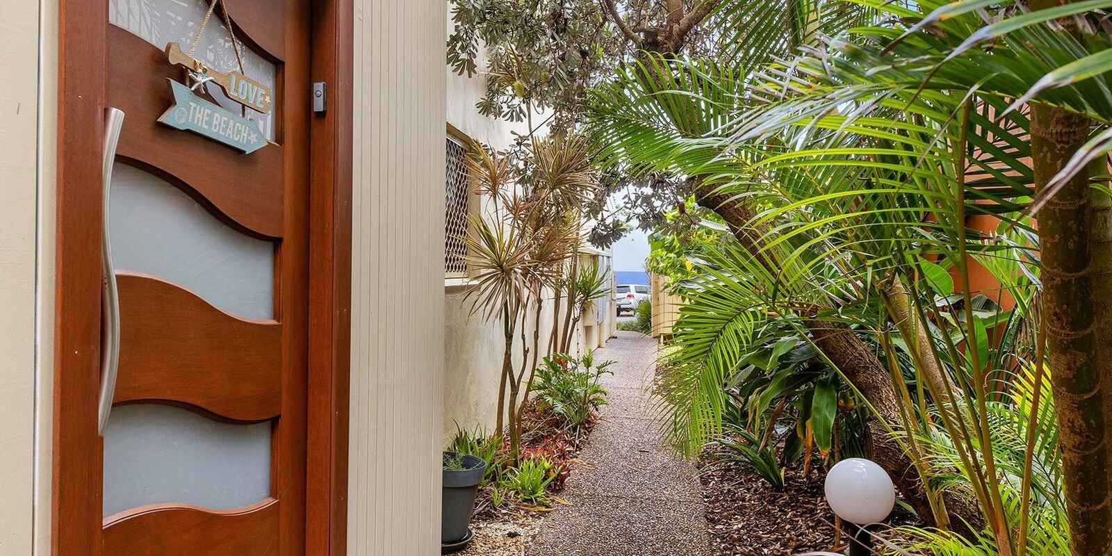 2/1768 David Low Way Coolum Beach