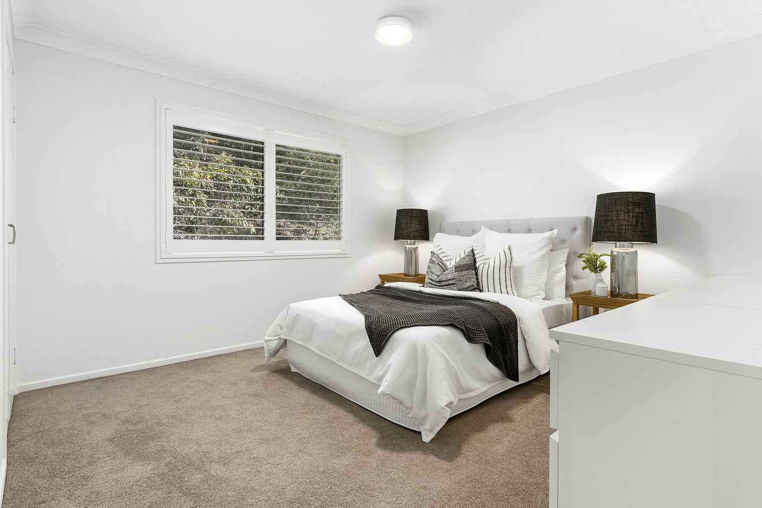 1568 David Low Way Point Arkwright