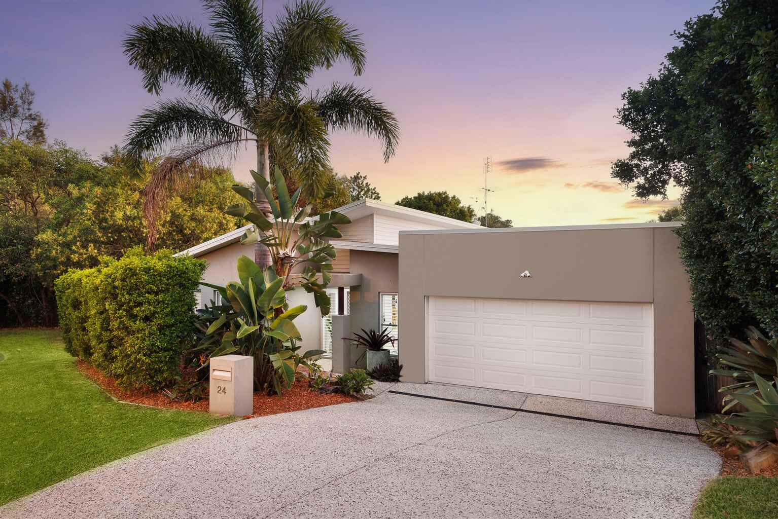 24 Donegal Drive Yaroomba 24 Donegal Drive Yaroomba