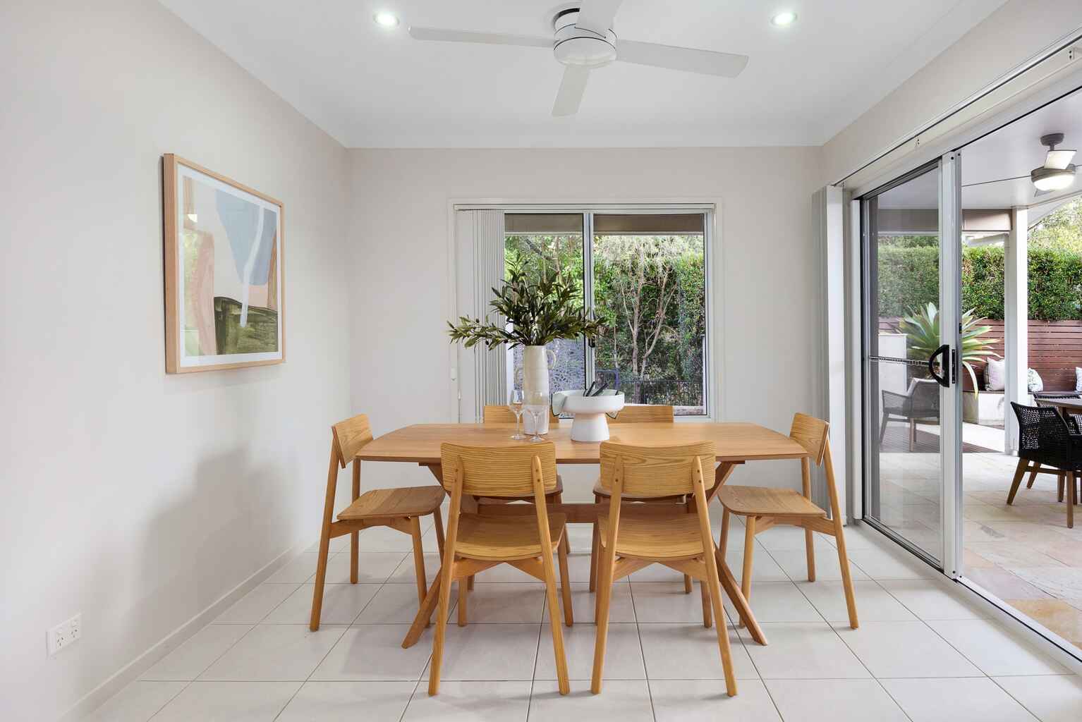 24 Donegal Drive Yaroomba 24 Donegal Drive Yaroomba