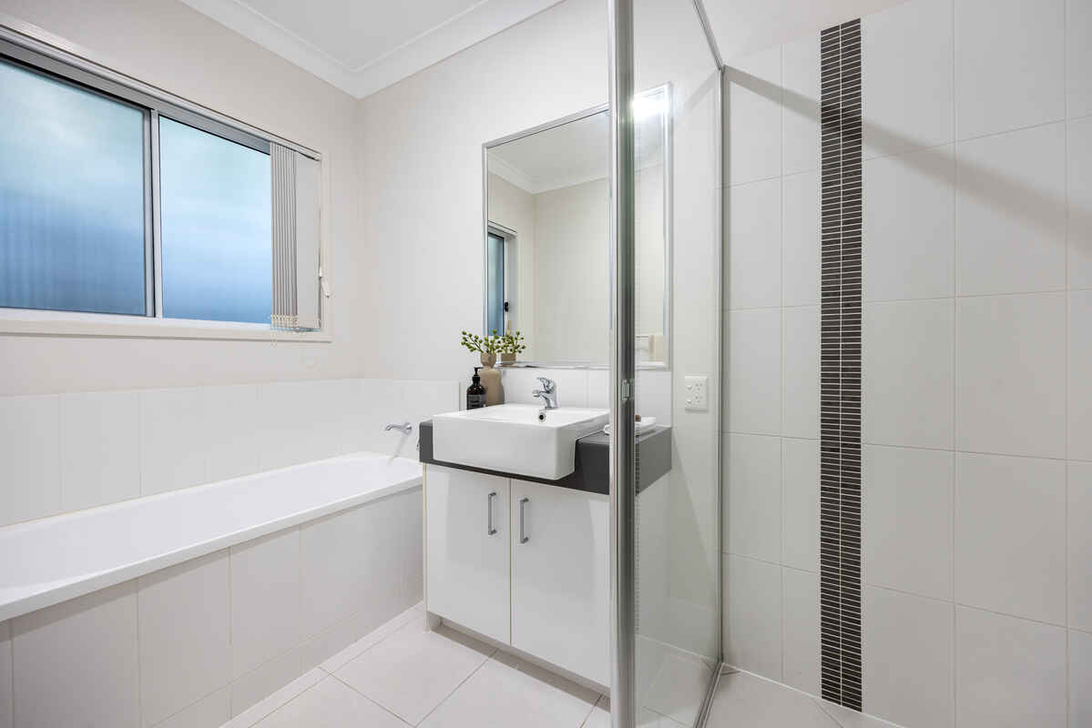 24 Donegal Drive Yaroomba 24 Donegal Drive Yaroomba