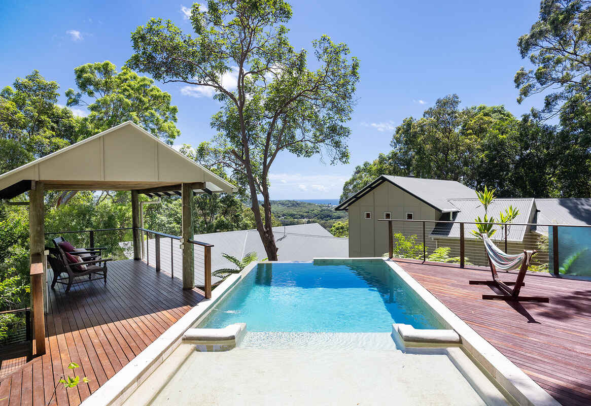 Grand Tree-Top Home with Ocean Views 