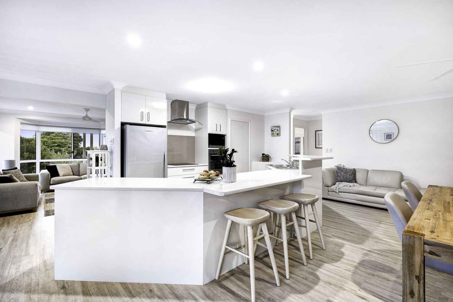 12 Dharalee Court Mount Coolum