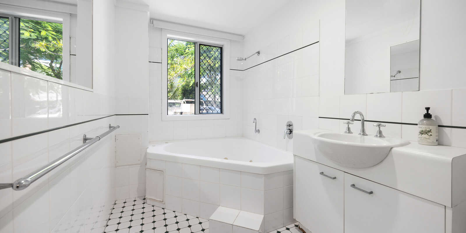 2/59 Coolum Terrace Coolum Beach