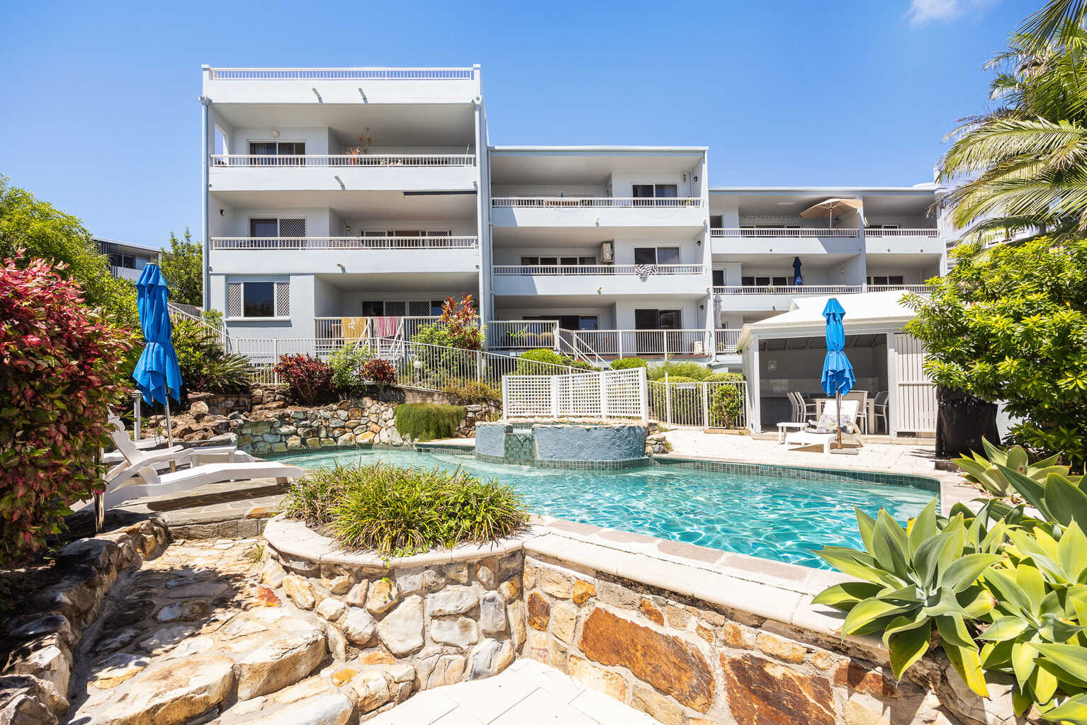 2/59 Coolum Terrace Coolum Beach