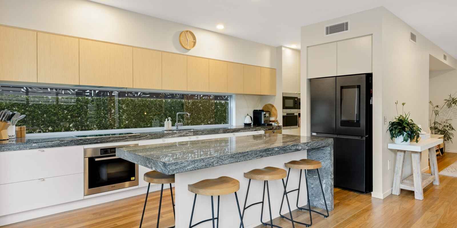 5 Whitehaven Parade Yaroomba