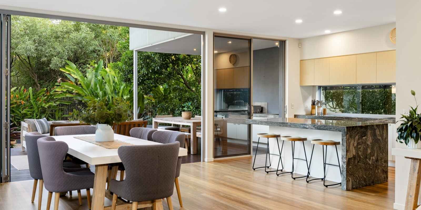 5 Whitehaven Parade Yaroomba
