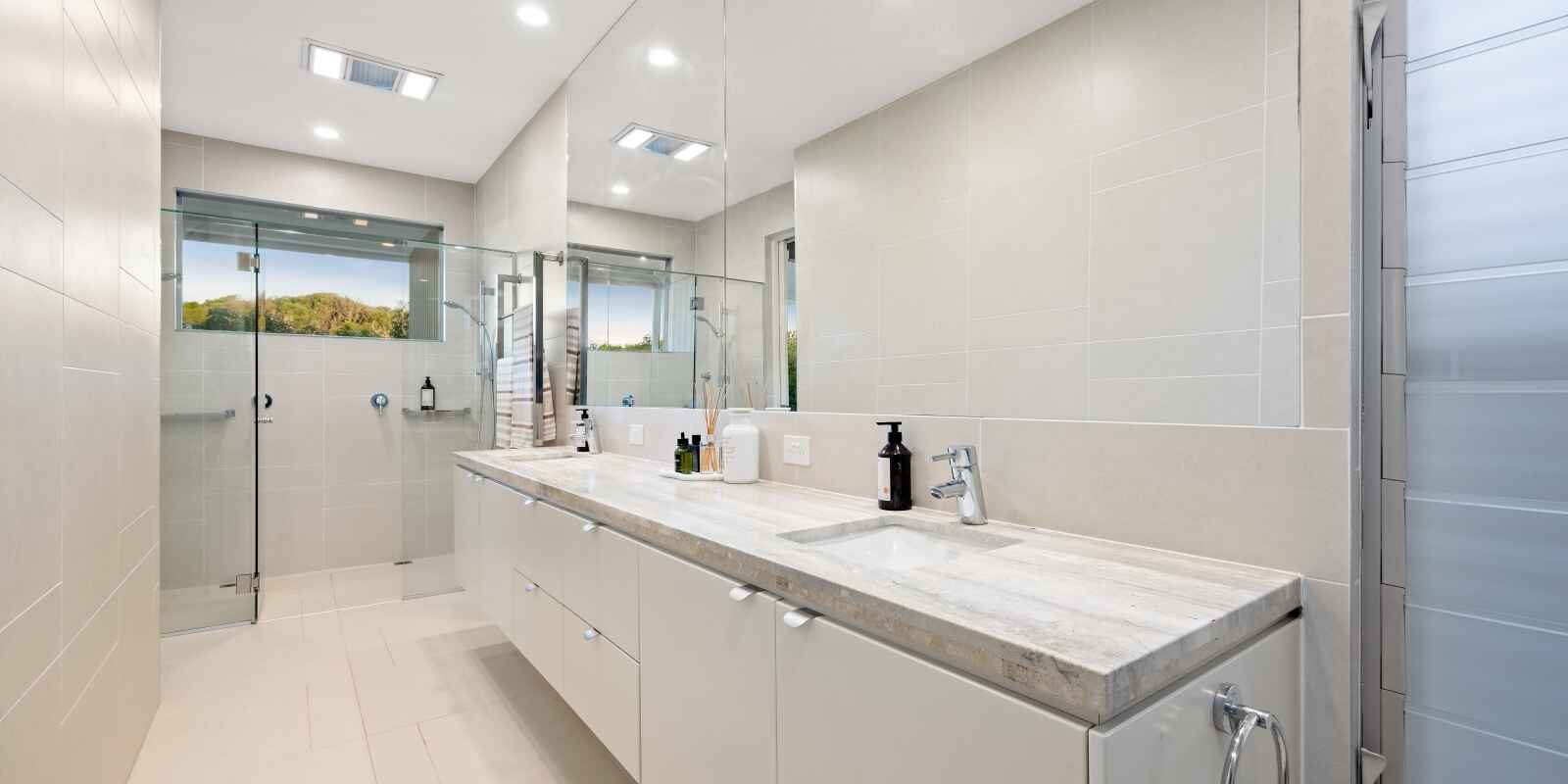 5 Whitehaven Parade Yaroomba