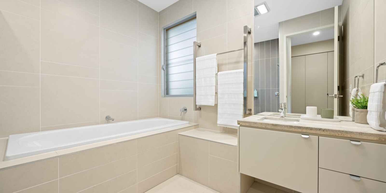 5 Whitehaven Parade Yaroomba
