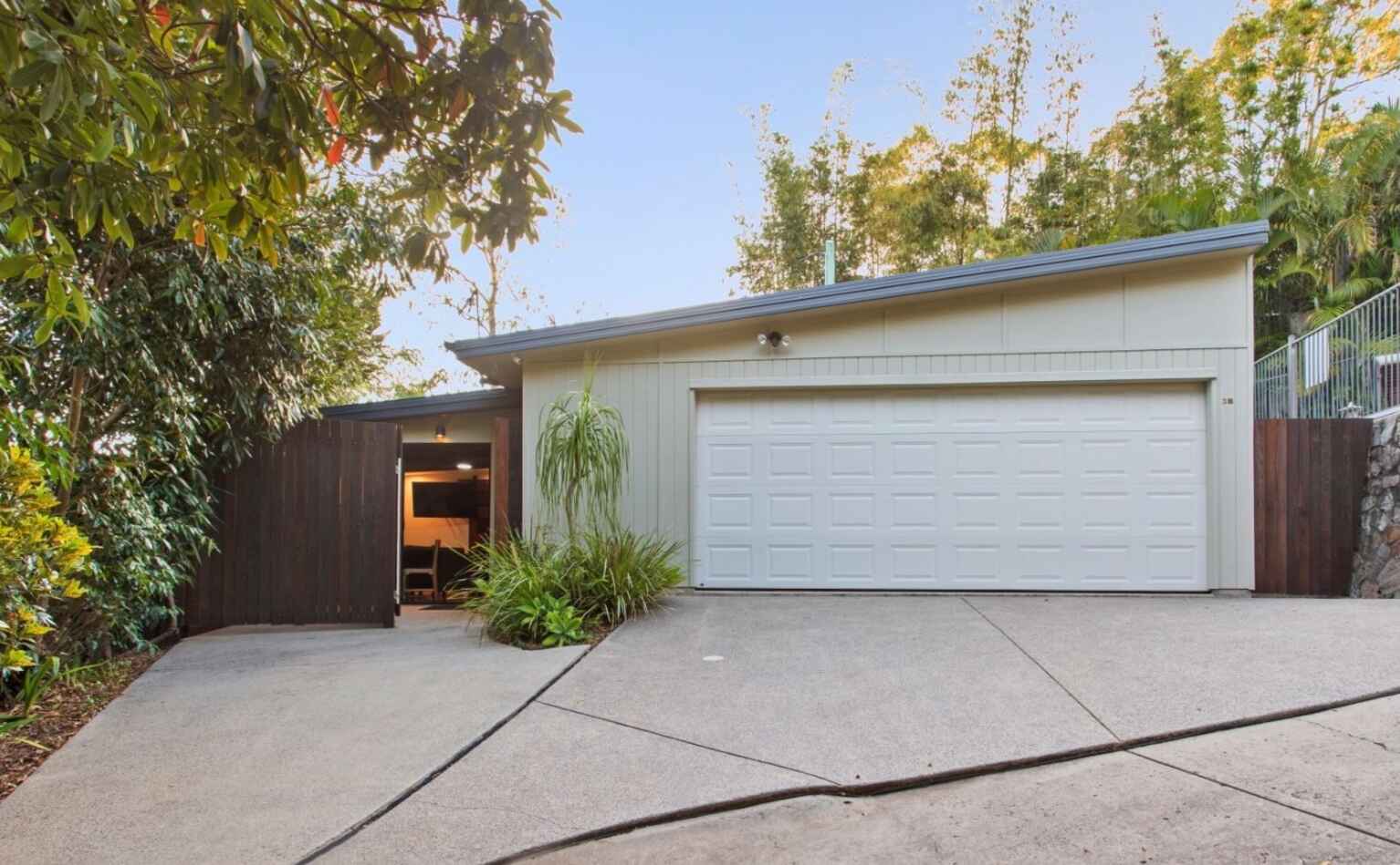 3b Goolwa Street Coolum Beach