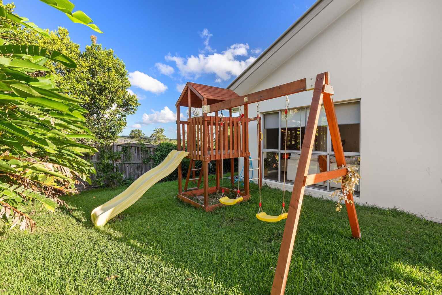 6 Skyring Street Yandina