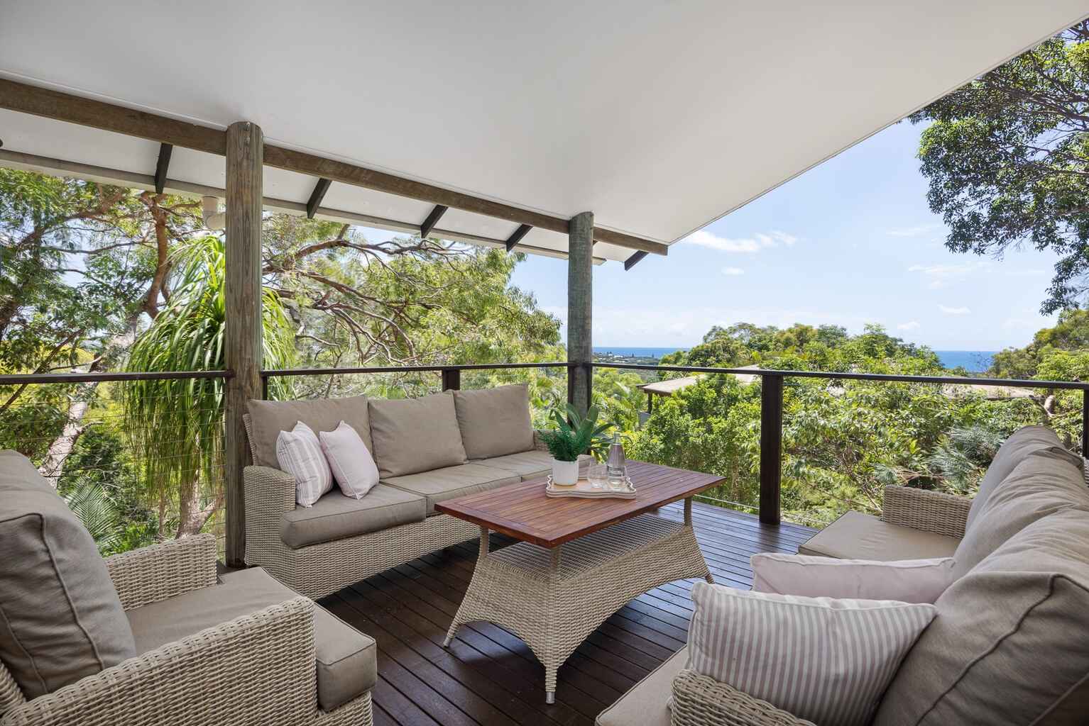 16 Mountain Rise Court Mount Coolum