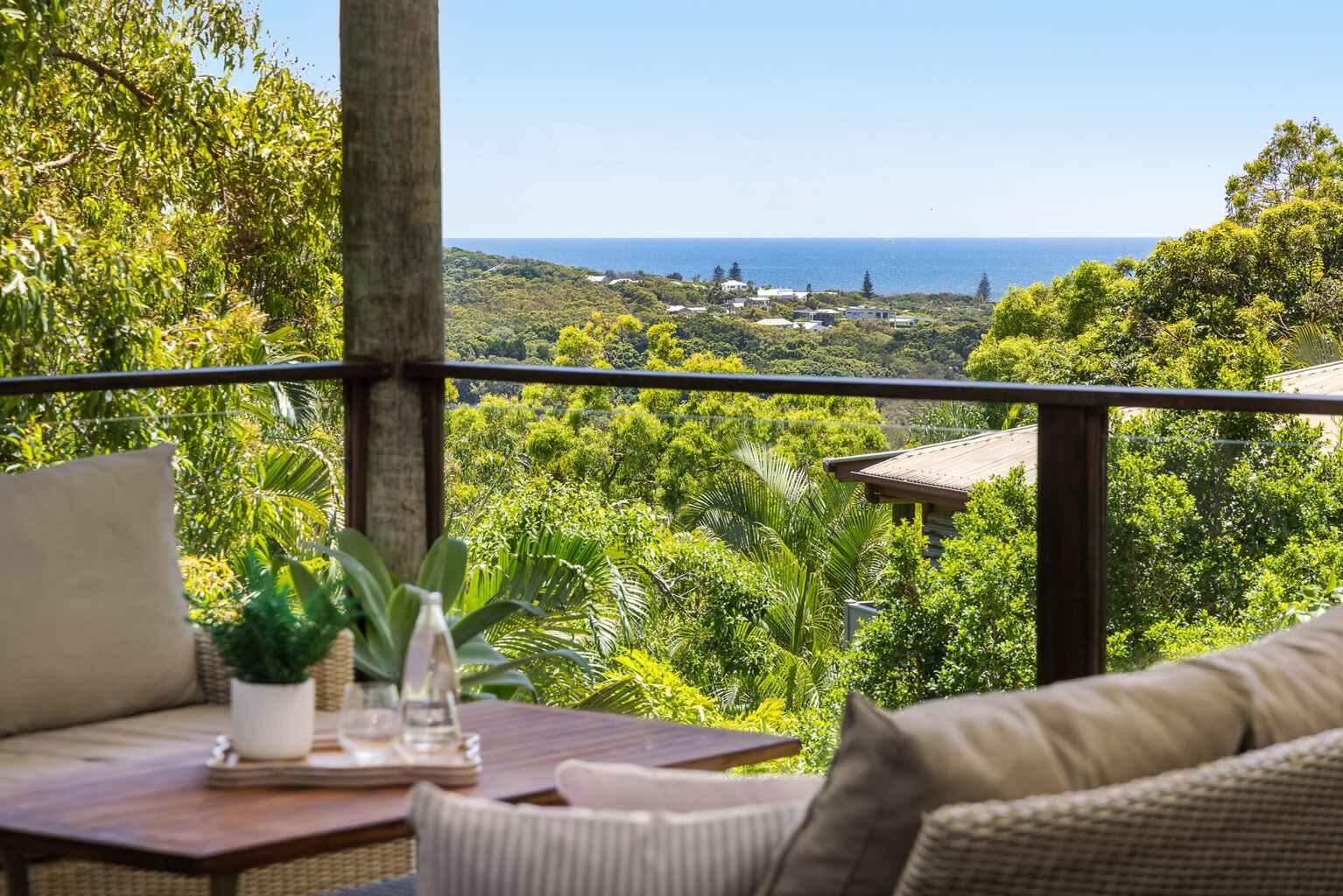 16 Mountain Rise Court Mount Coolum