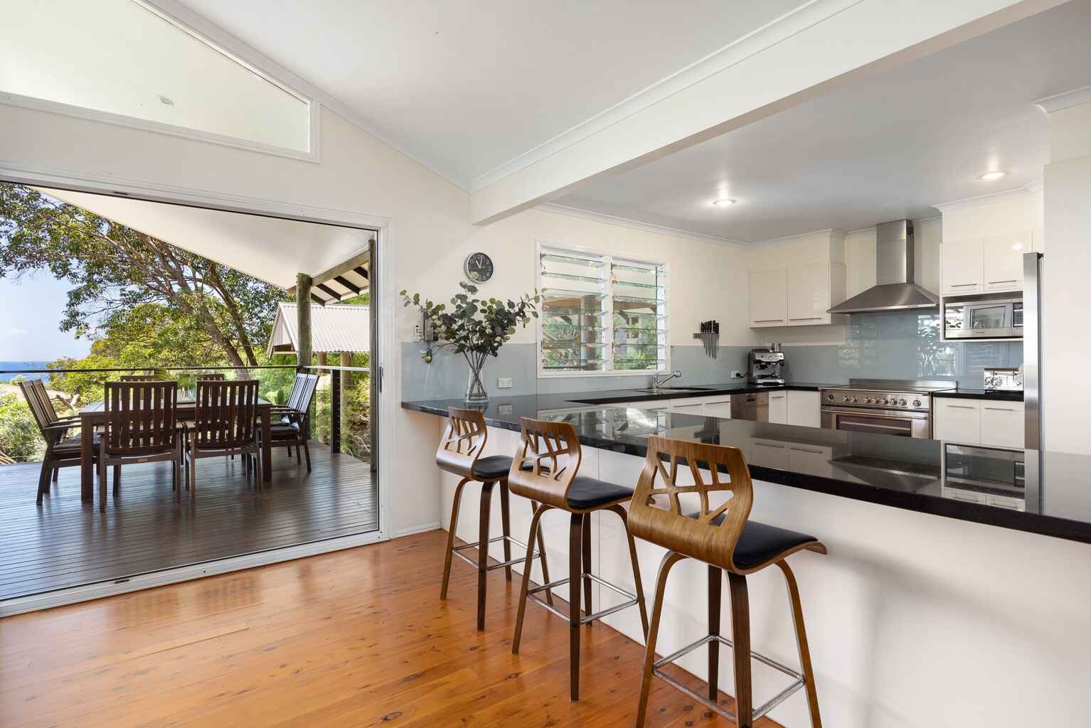 16 Mountain Rise Court Mount Coolum