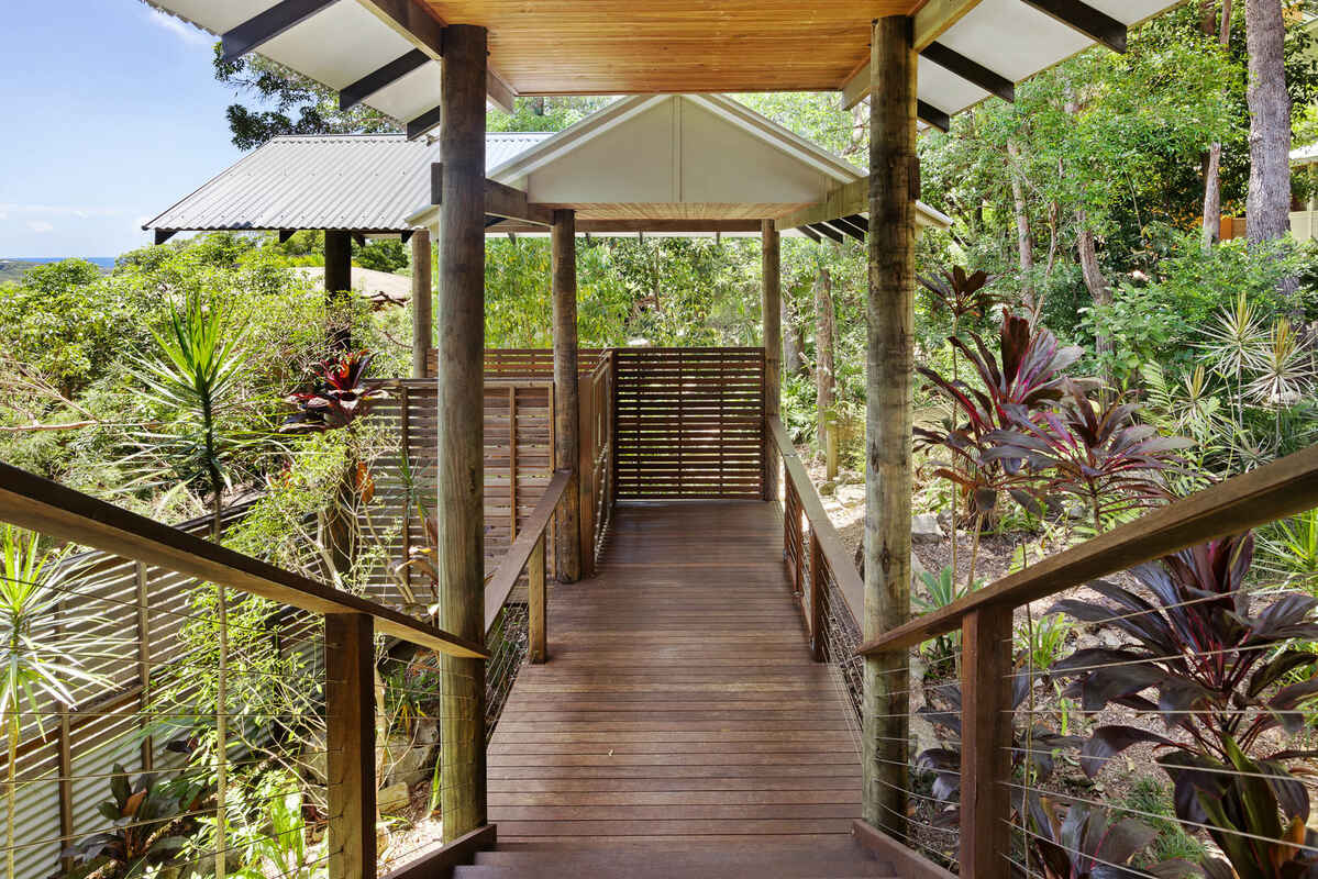 16 Mountain Rise Court Mount Coolum 16 Mountain Rise Court Mount Coolum