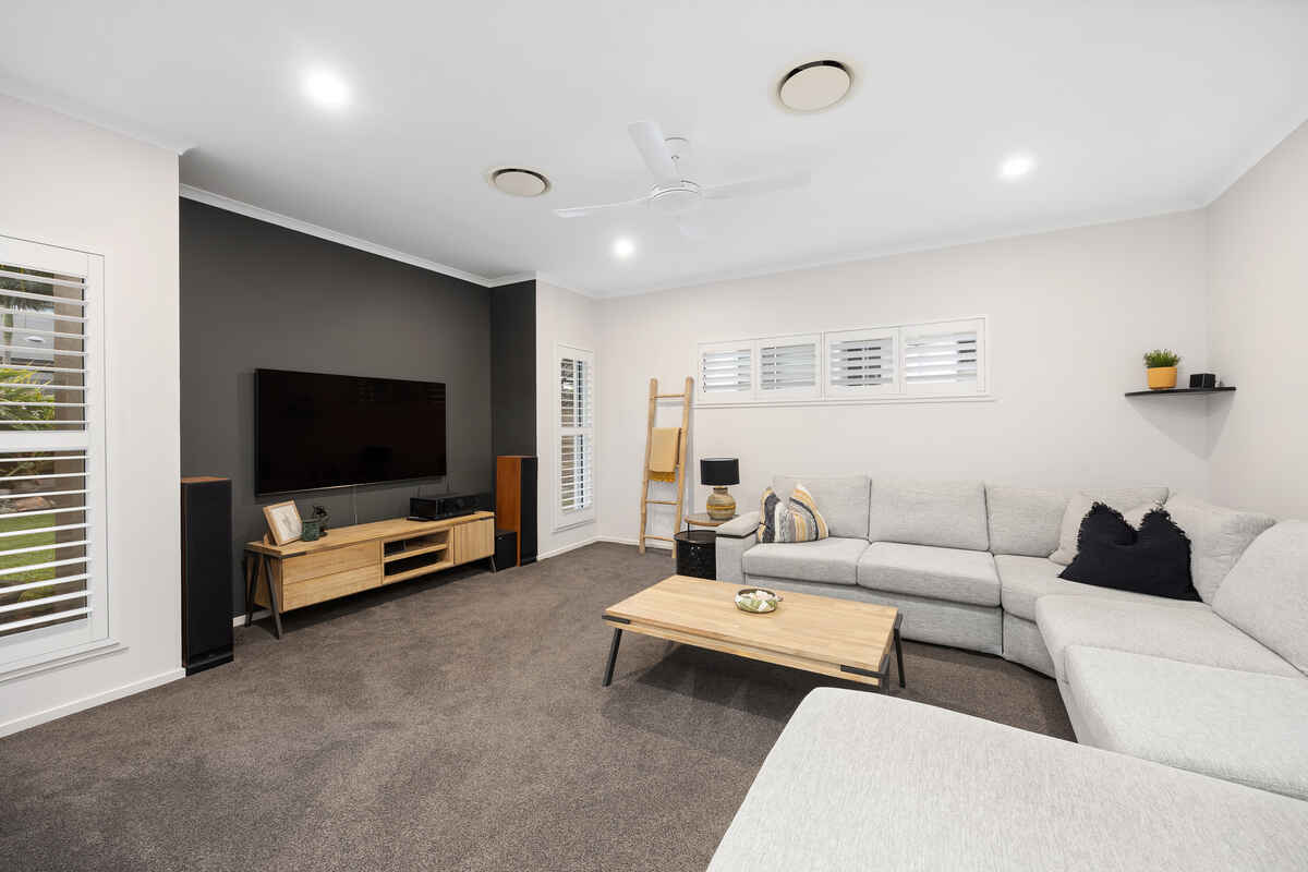 30 Donegal Drive Yaroomba 30 Donegal Drive Yaroomba