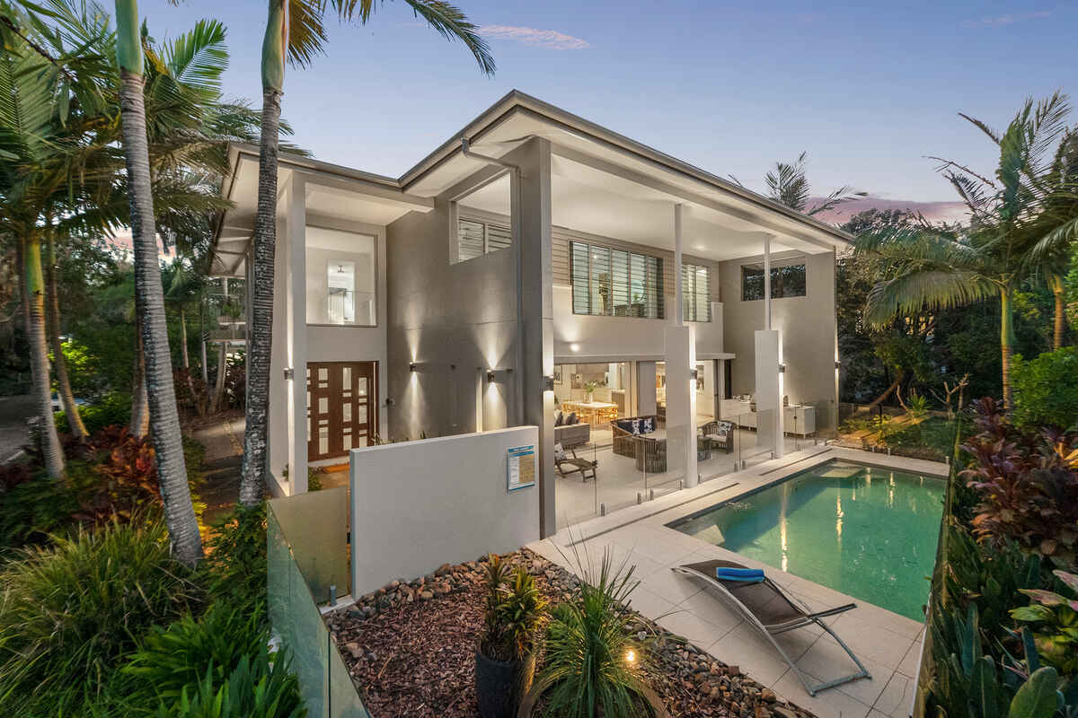 2 Whitehaven Parade Yaroomba 2 Whitehaven Parade Yaroomba