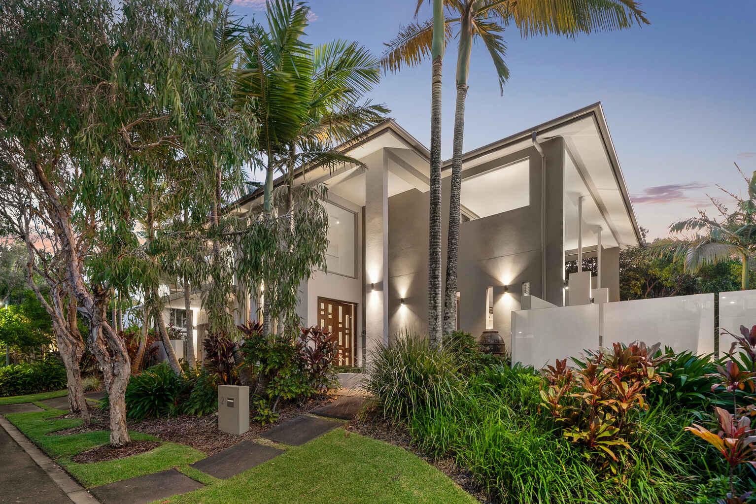 2 Whitehaven Parade Yaroomba 2 Whitehaven Parade Yaroomba