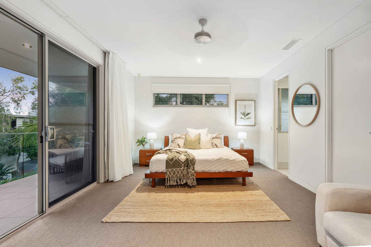 2 Whitehaven Parade Yaroomba 2 Whitehaven Parade Yaroomba