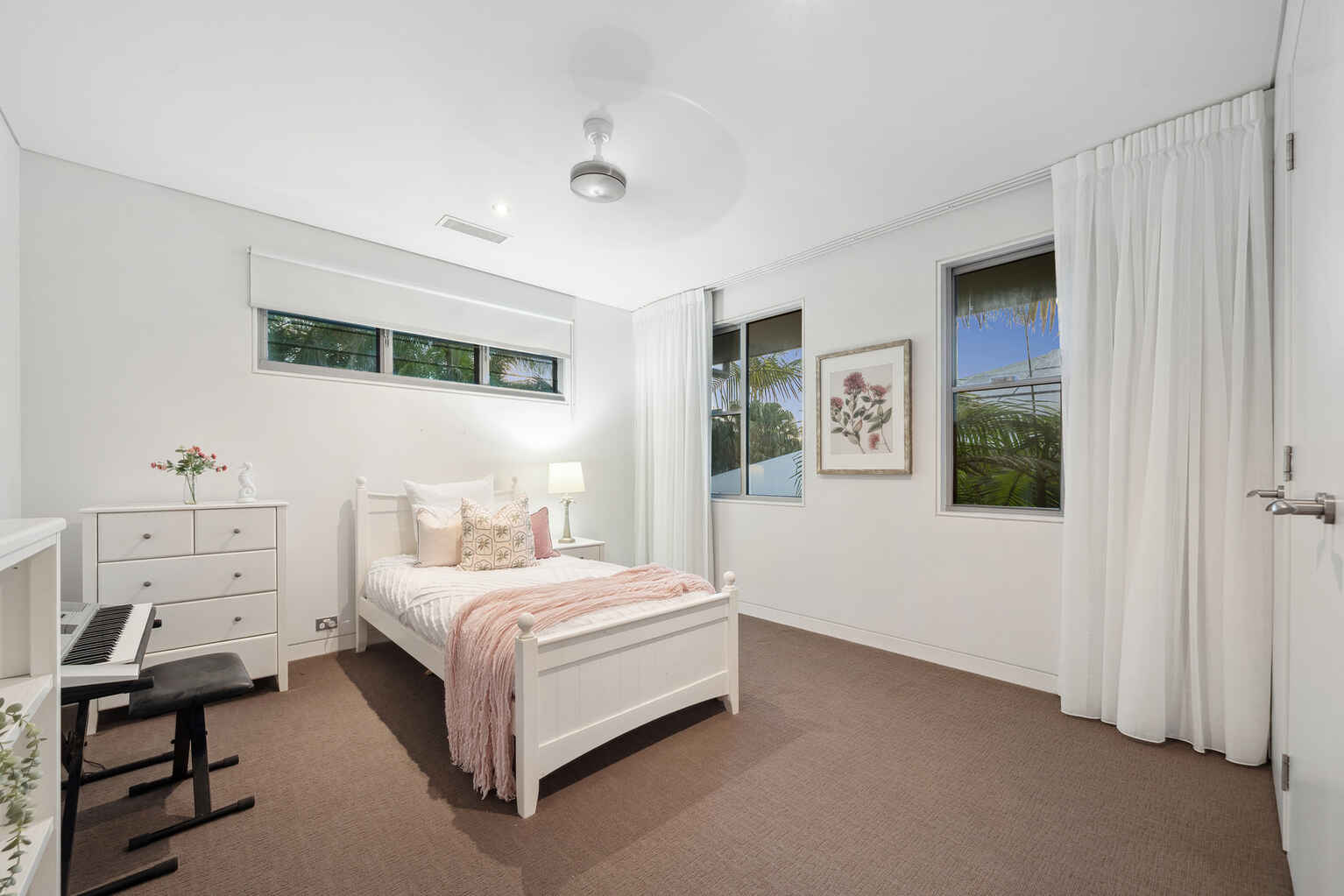 2 Whitehaven Parade Yaroomba 2 Whitehaven Parade Yaroomba