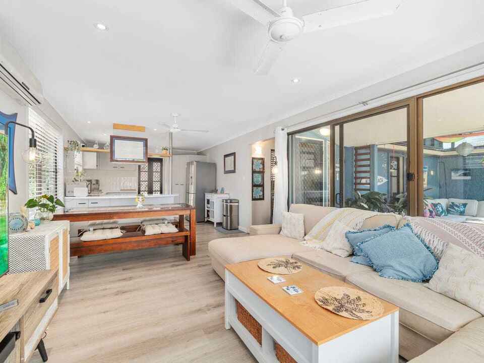 196 Centenary Heights Road Coolum Beach