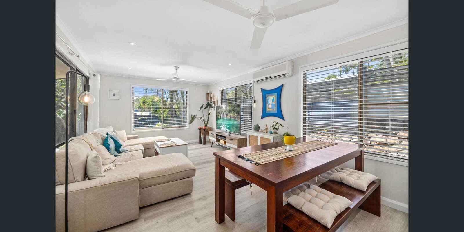 196 Centenary Heights Road Coolum Beach 196 Centenary Heights Road Coolum Beach