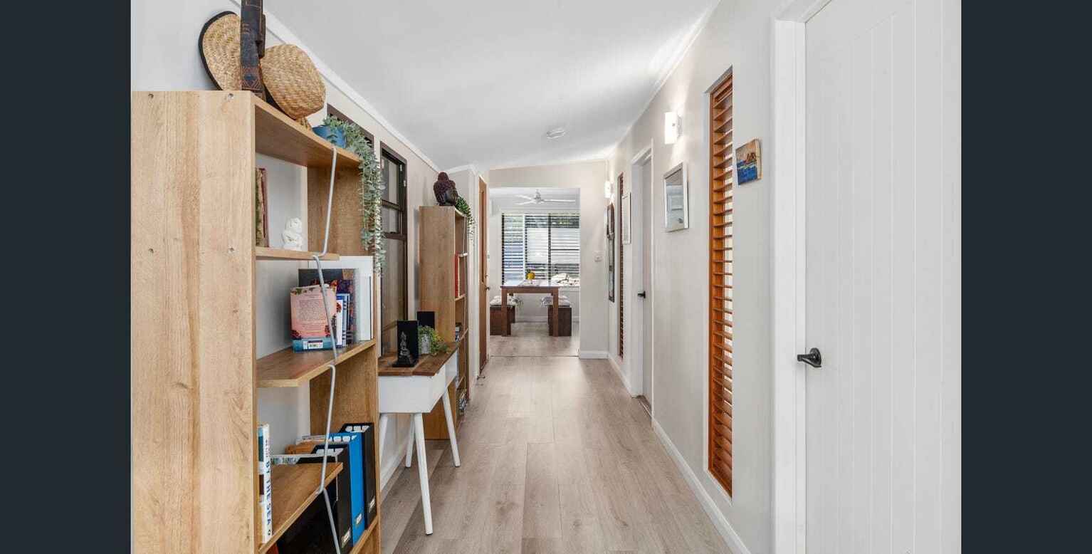 196 Centenary Heights Road Coolum Beach 196 Centenary Heights Road Coolum Beach