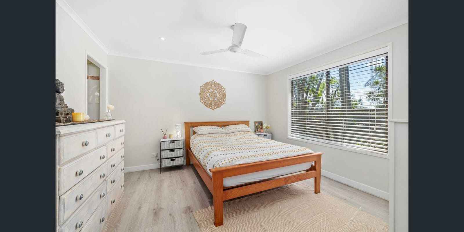 196 Centenary Heights Road Coolum Beach 196 Centenary Heights Road Coolum Beach