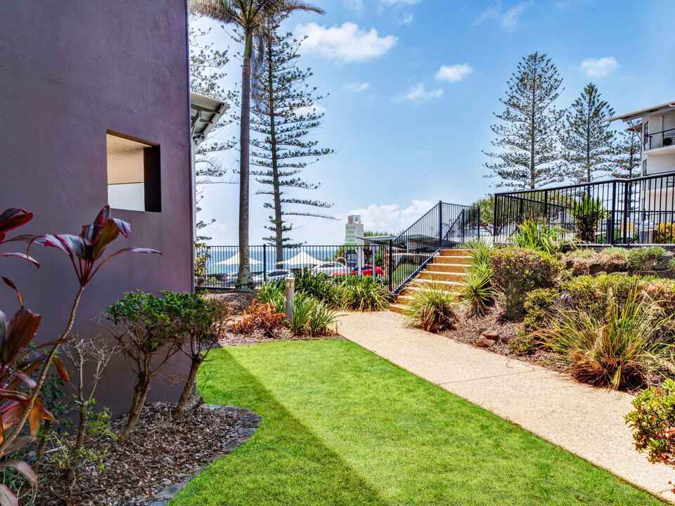 14/1750 David Low Way Coolum Beach